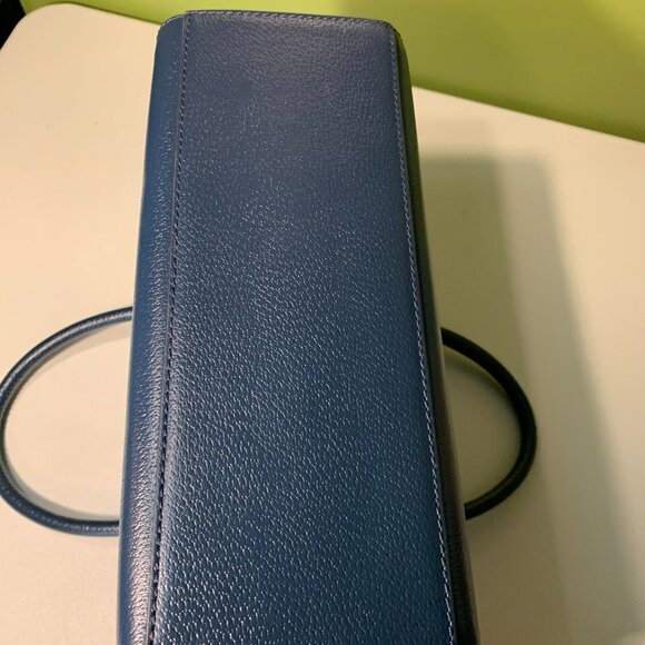 Kate Spade Navy Satchel with crossbody strap NWOT - Picture 5 of 10